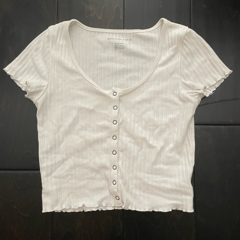 White crop top